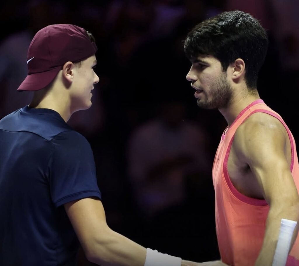 🎾 💪 ألكاراز ورونه يعلنان عودتهما في بطولة سينسيناتي للماسترز
